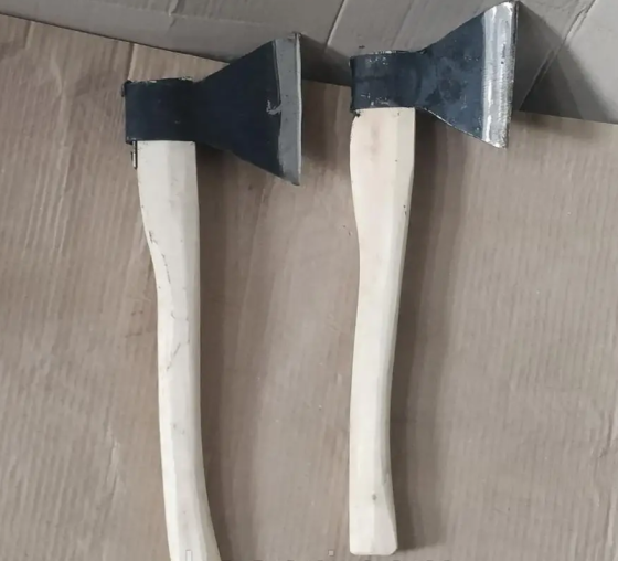 Топор 1 кг с топорыщем Київ