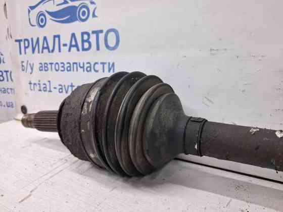 Привод передний левый АКПП Kia Sorento BL 2.5 DIESEL D4CB 2002 (б/у) Киев