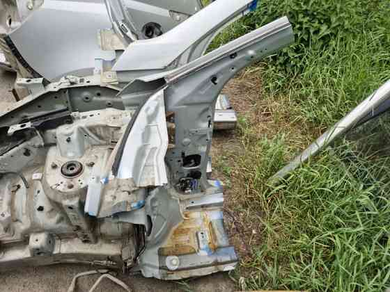 Четверть автомобиля передняя правая Kia Sportage 2010-2016 645023W000 (Арт. 57138) Киев