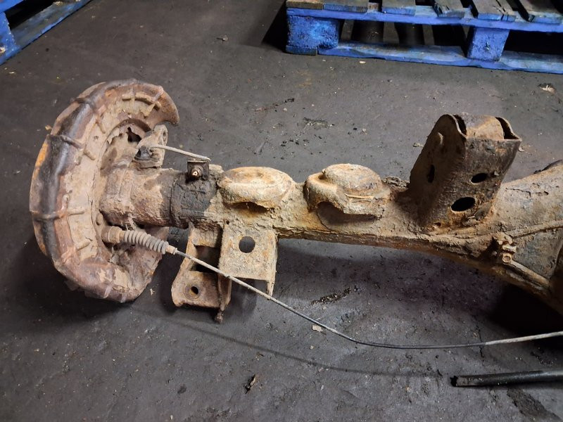 Мост задний Kia Sorento BL 2.5 DIESEL D4CB 2002 (б/у) Киев - изображение 5