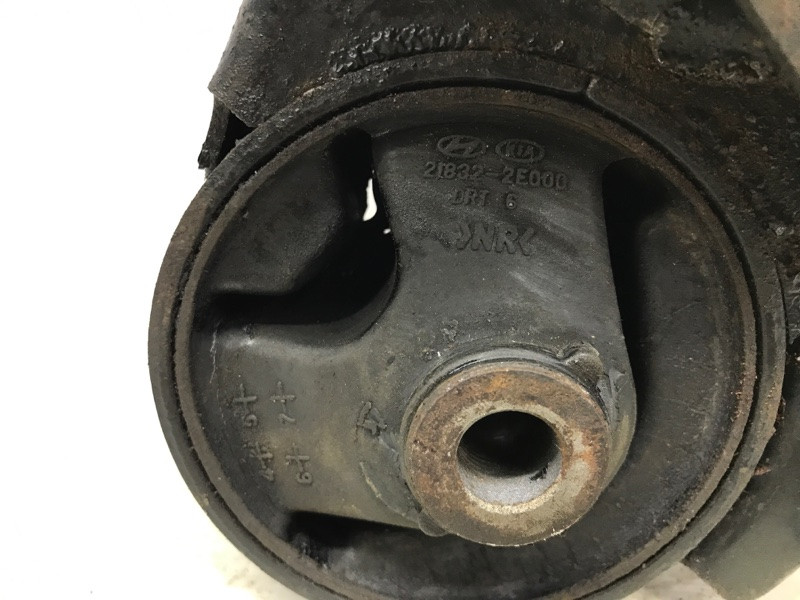Подушка ДВС левая Hyundai Tucson JM 2.0 DIESEL D4EA 2004 (б/у) Київ - зображення 4