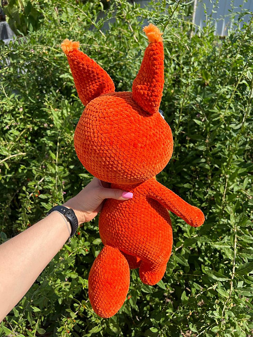 Іграшка Білка Білочка м'яка вязана 50 см ручна робота Нововолинськ - зображення 2