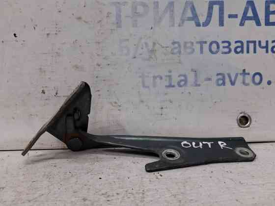 Петля капота правая Mitsubishi Outlander CU 2.4 БЕНЗИН 4G69 2003 (б/у) Київ