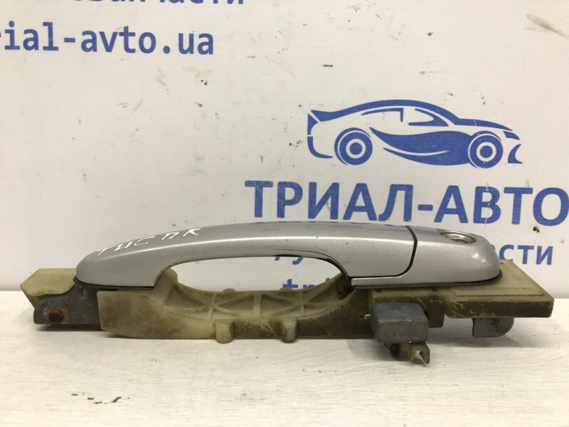 Ручка двери внешняя передняя правая Hyundai Tucson JM 2.0 DIESEL D4EA 2004 (б/у) Київ - зображення 2