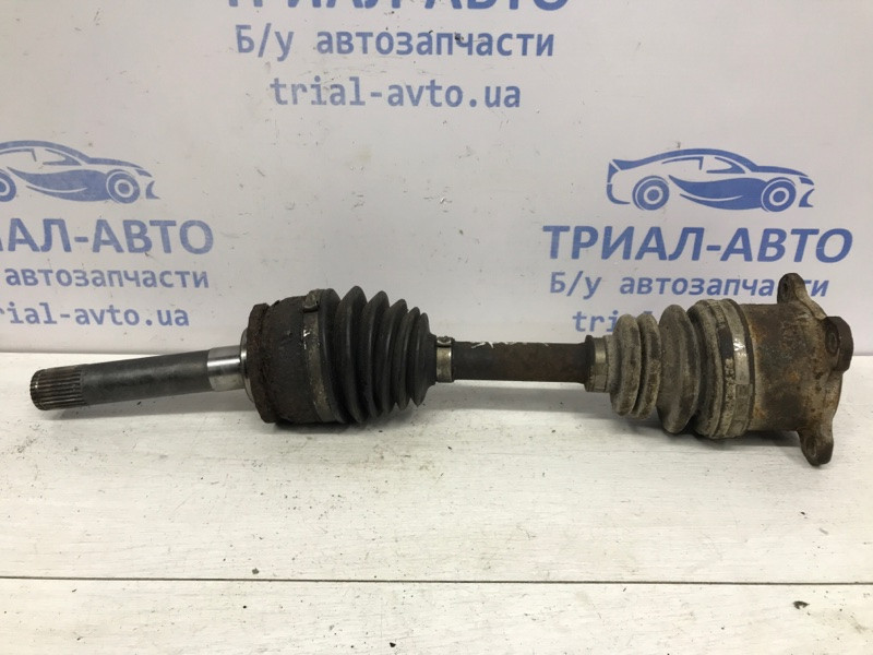 Привод передний правый АКПП Mitsubishi Pajero Sport K9 3.0 БЕНЗИН 6G72 1996 (б/у) Київ - зображення 1