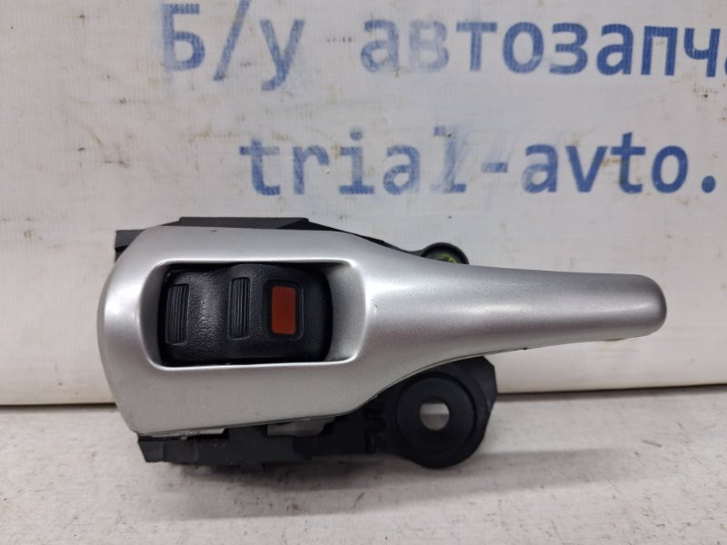 Ручка двери внутренняя левая Toyota Auris E150 1.6 БЕНЗИН 1ZRFAE 2006 (б/у) Київ - зображення 1