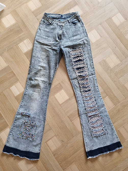 Продам женские джинсы р.44-46 с орнаментом и бисером Киев - изображение 2