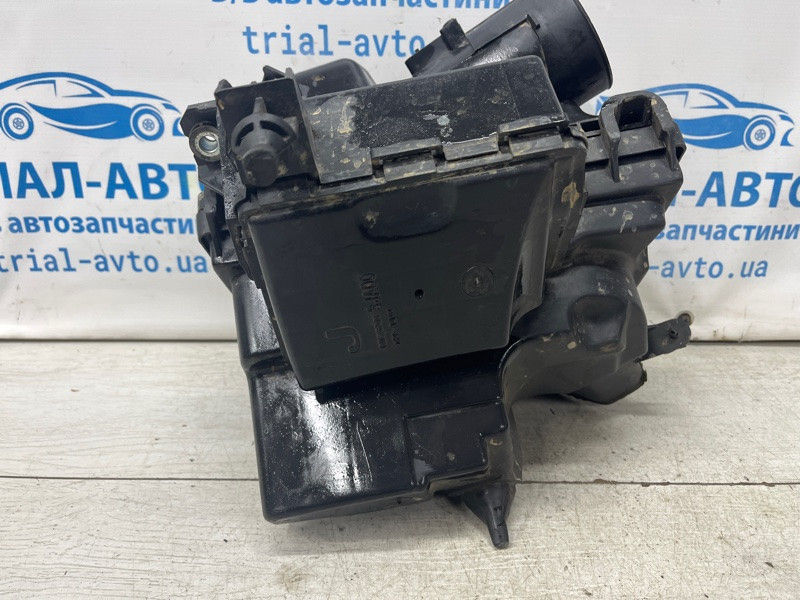 Корпус воздушного фильтра Infiniti QX60 L50 3.5 БЕНЗИН VQ35DE 2013 (б/у) Киев - изображение 3