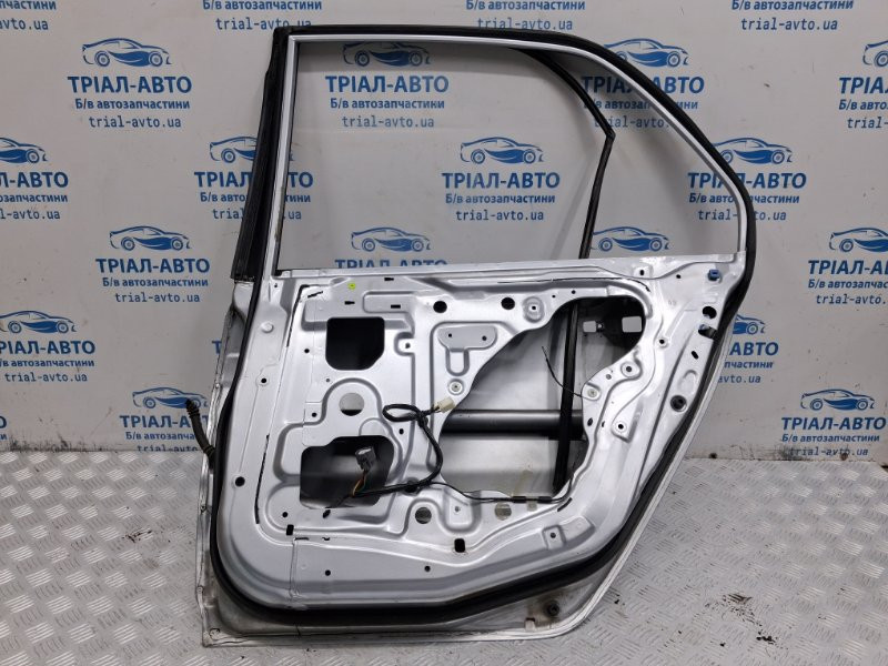 Дверь задняя правая Mitsubishi Lancer 9 1.6 БЕНЗИН 4G18 2003 (б/у) Киев - изображение 8