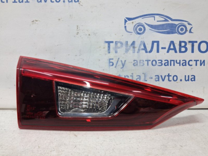 Фонарь задний внутренний левый Mazda 3 BM 2.2 DIESEL 2013 (б/у) Киев - изображение 1
