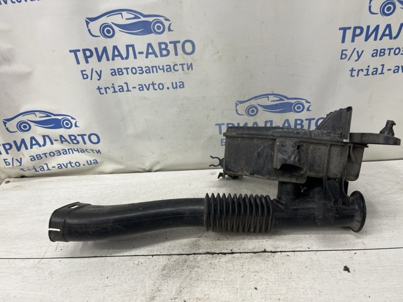 Воздухозаборник Mazda 3 2003-2009 Z601-13-200A (Арт. 81609) Київ - зображення 3