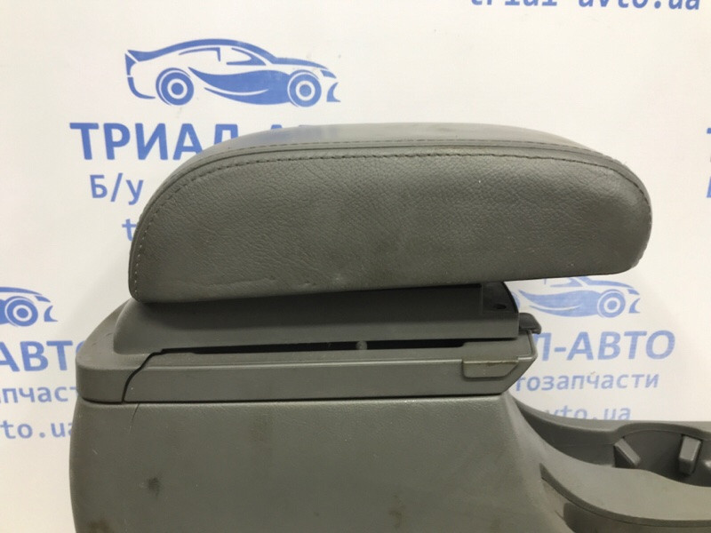 Подлокотник Hyundai Tucson 2004-2010 84660-2E100-LM (Арт. 52987) Киев - изображение 6