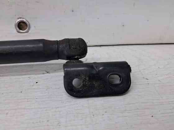 Амортизатор капота Kia Sorento 2002-2011 811813E011 (Арт. 67079) Київ