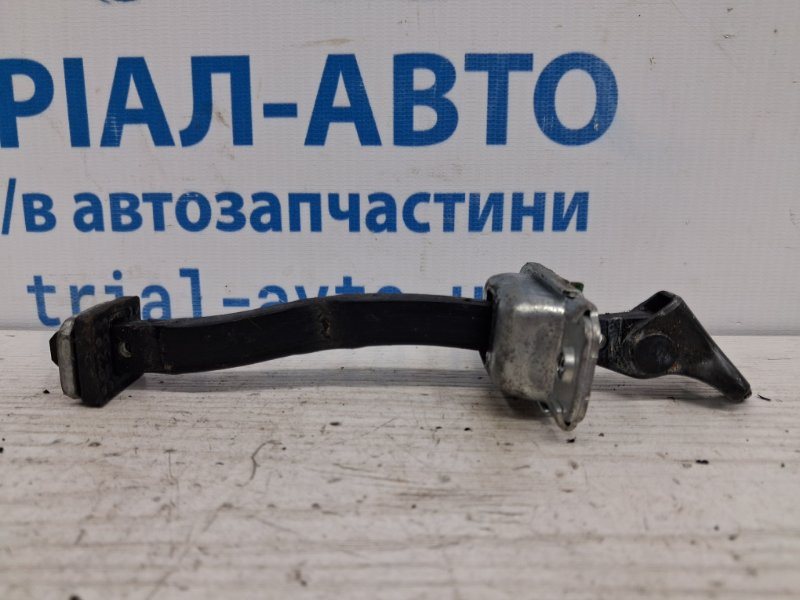 Ограничитель двери передний левый Hyundai Santa fe 2005-2012 793802B000 (Арт. 70794) Киев - изображение 1