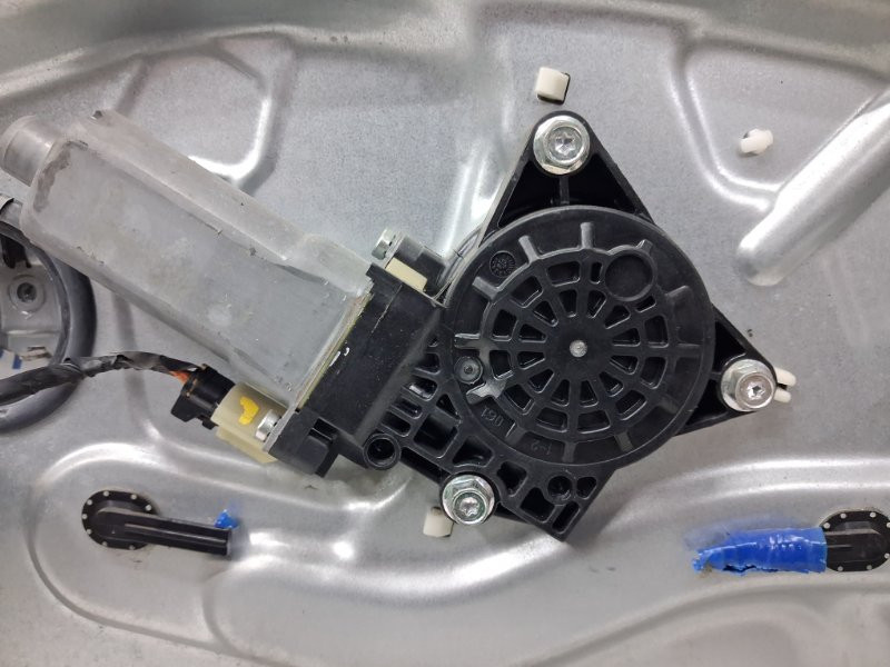 Стеклоподъемник передний правый Hyundai I30 2007-2012 824812L001 (Арт. 78262) Київ - зображення 1