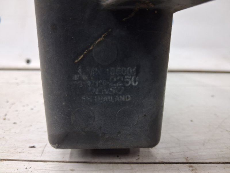 Радиатор интеркуллера Mitsubishi L200 KB 2.5 DIESEL 4D56 2006 (б/у) Киев - изображение 6