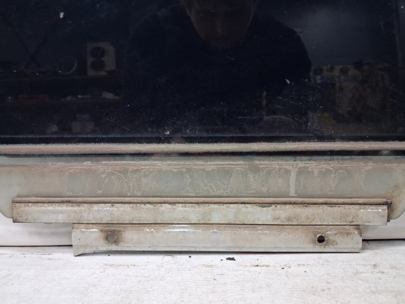 Стекло двери заднее левое Toyota Prado J120 3.0 DIESEL 1KDFTV 2002 (б/у) Киев - изображение 2