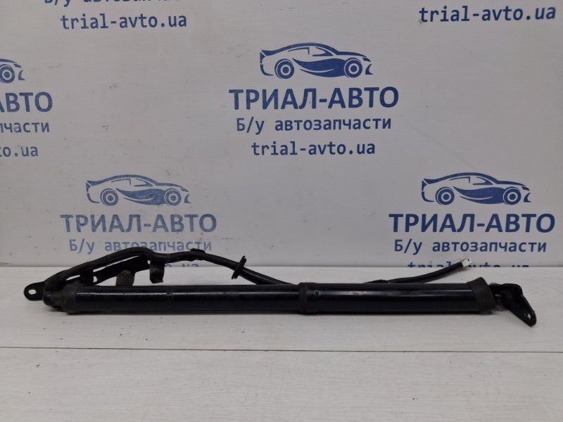 Амортизатор крышки багажника Toyota RAV 4 2012-2018 689600R010 (Арт. 60374) Киев - изображение 1