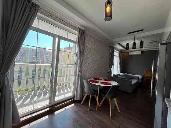 продажа 1-к квартира Киев, Голосеевский, 118500 $ Киев