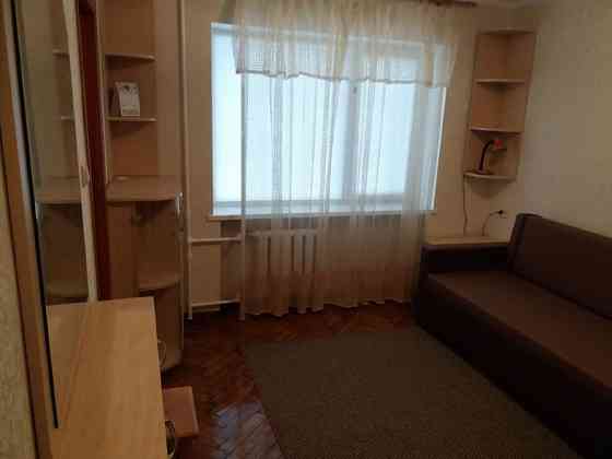 Здаеться гостинка. Київ