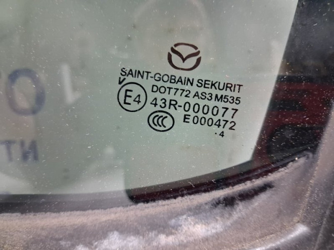 Стекло двери задней левой (форточка) Mazda 3 BM 2.2 DIESEL 2013 (б/у) Київ - зображення 4