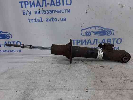 Амортизатор передний правый Mitsubishi L200 KB 2.5 ДИЗЕЛЬ 4D56U 2006 (б/у) Киев