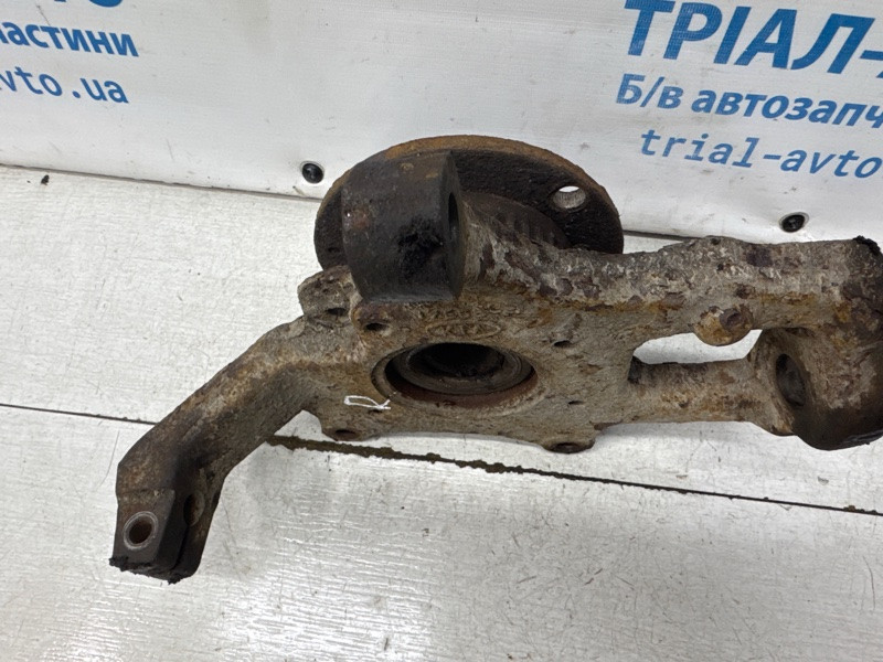 Кулак поворотный правый со ступицей Kia Sorento BL 2.5 DIESEL D4CB 2002 (б/у) Київ - зображення 3