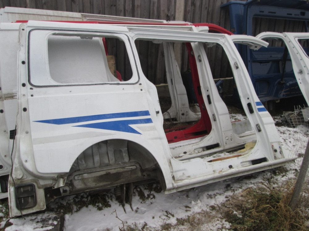 Боковина правая Nissan Primastar 2001-2013 (короткая база) Ковель - зображення 1