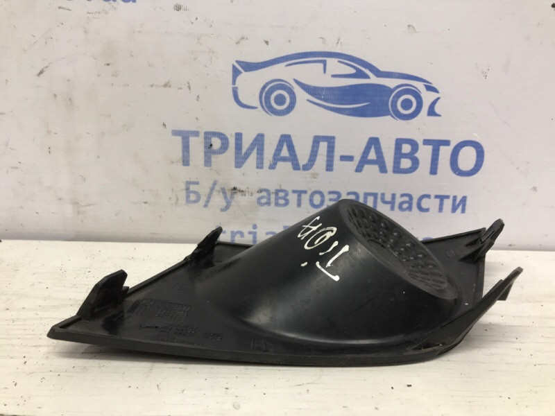 Накладка бампера Nissan Tiida C11 1.6 БЕНЗИН HR16 2004 перед. прав. (б/у) Київ - зображення 3