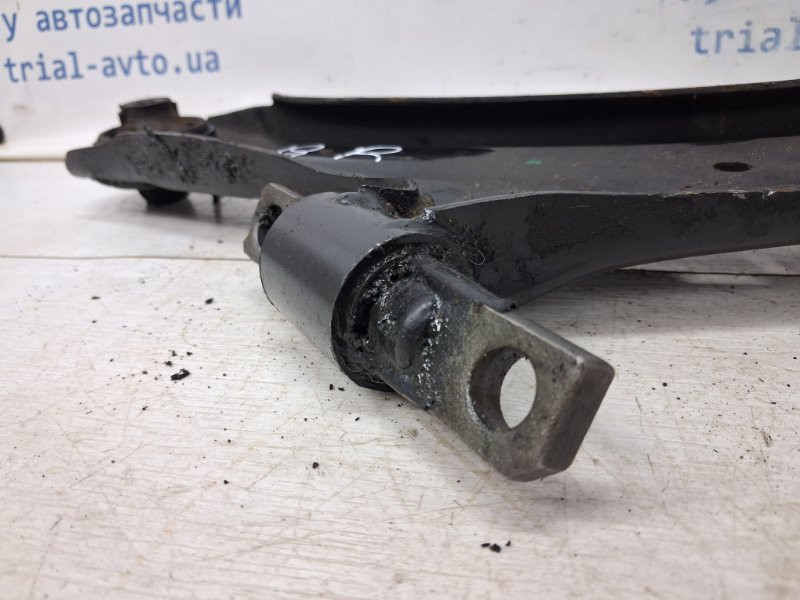 Рычаг правый Nissan Qashqai J10 2.0 БЕНЗИН MR20DE 2006 (б/у) Киев - изображение 4