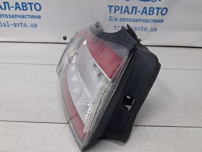 Фонарь задний внешний левый Ford Edge 2 2.0 БЕНЗИН ENR90 2015 (б/у) Київ - зображення 3