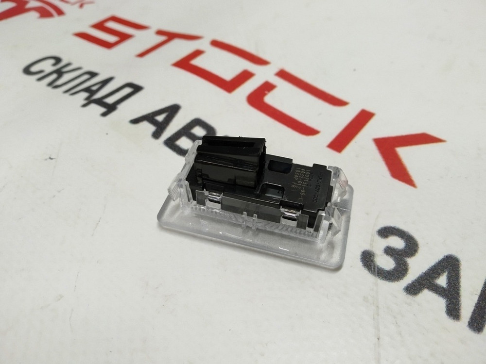 1Фонарь подсветки Tesla model S, model S REST, model X, model 3 1007151-70-E Киев - изображение 2