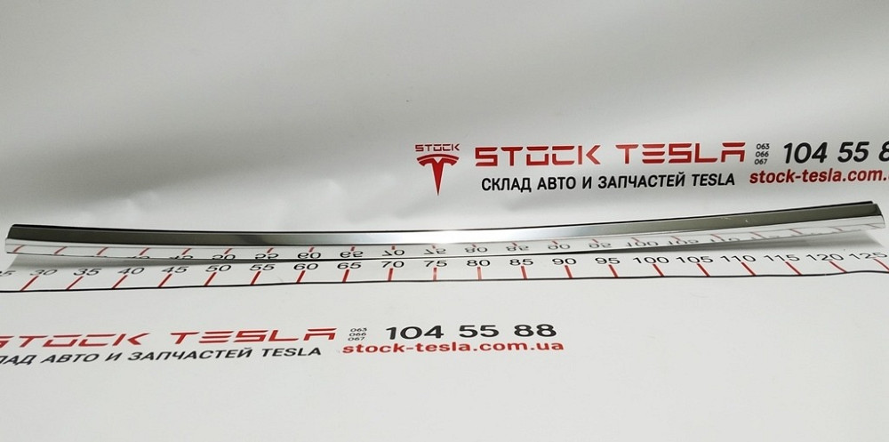 Молдинг наружный двери задней правой хром Tesla model 3 1080748-99-G Київ - зображення 1