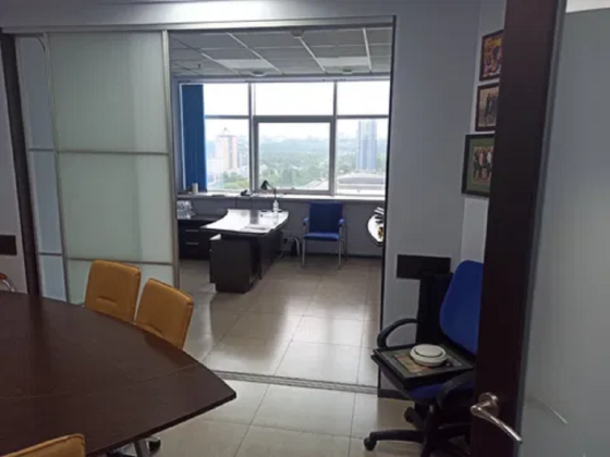 Лівобережна метро,вул Метрополіта Андрія Шептицького 4А, офіс 140м Київ