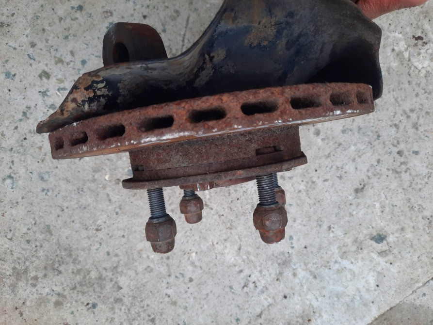 MB518707 Поворотный кулак правый Mitsubishi Lancer IV Разборка Дніпро - зображення 5