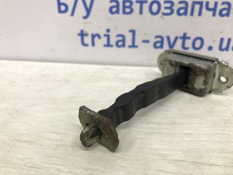 Ограничитель двери задний левый Nissan Juke 2010-2019 824301KA0A (Арт. 39906) Киев - изображение 3