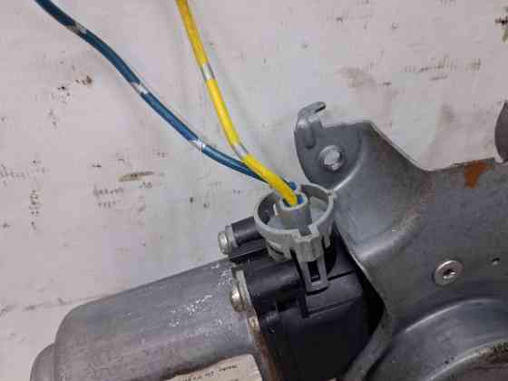 Стеклоподъемник задний правый Nissan Pathfinder R51 2.5 DIESEL YD25DDTI 2004 (б/у) Київ