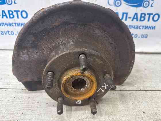 Кулак поворотный правый со ступицей Mitsubishi Outlander XL 2.4 БЕНЗИН 4B12 2007 (б/у) Киев
