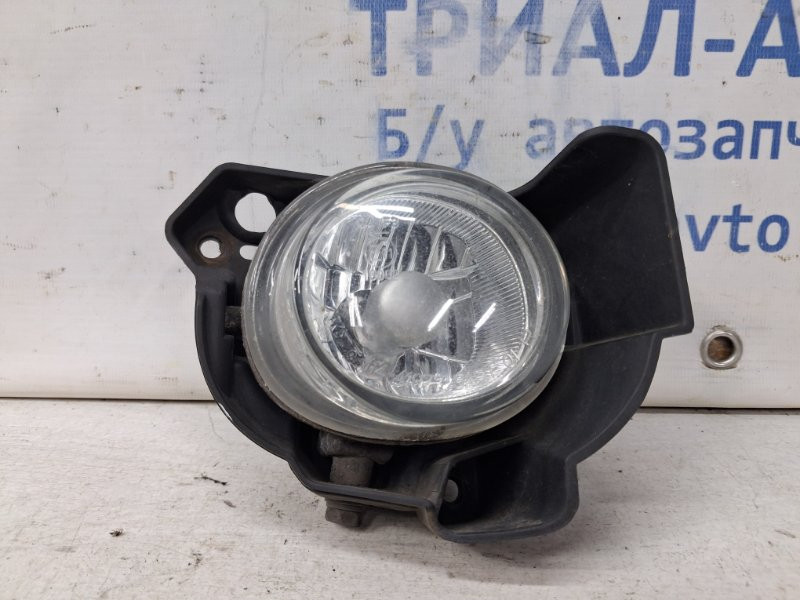 Фара противотуманная правая Mazda 3 BM 2.2 DIESEL 2013 (б/у) Киев - изображение 1