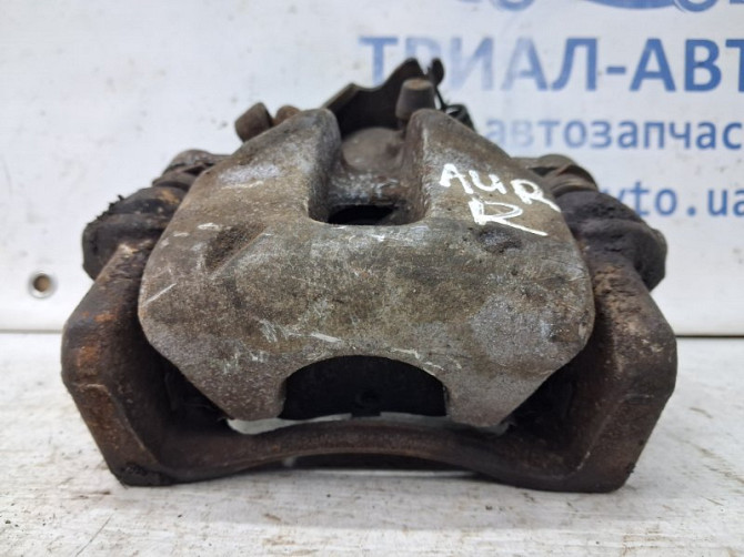 Суппорт задний правый Toyota Auris E150 1.6 БЕНЗИН 1ZRFAE 2006 (б/у) Київ - зображення 2