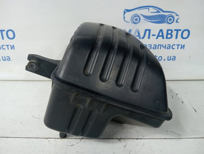 Резонатор воздушного фильтра Chevrolet Captiva C100 2.4 БЕНЗИН Z24SED 2006 (б/у) Киев - изображение 1
