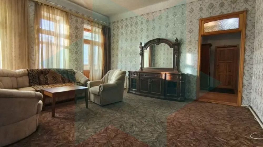 Продам. 3-к.кв. 2/2, центр, ул.Исполкомовская Дніпро - зображення 1