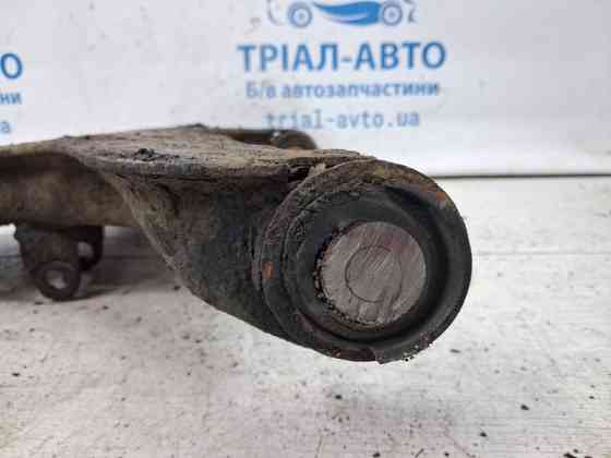 Рычаг передний нижний левый Mitsubishi L200 KB 2.5 DIESEL 4D56 2006 (б/у) Київ