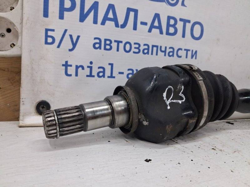 Привод передний правый МКПП Toyota Auris E150 1.6 БЕНЗИН 1ZRFAE 2006 (б/у) Киев - изображение 2