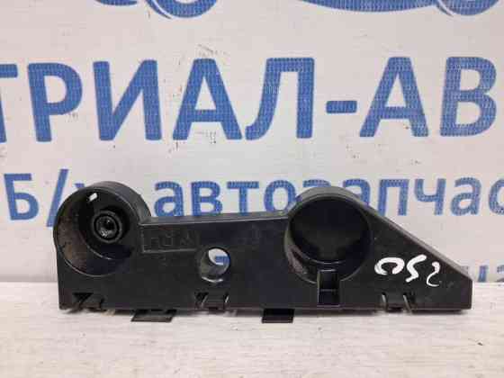Кронштейн бампера задний правый Infiniti Q50 V37 2.2 DIESEL OM651 2013 (б/у) Киев