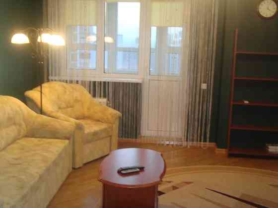 Двох кімнатна студіо в новому домі біля метро Позняки Киев