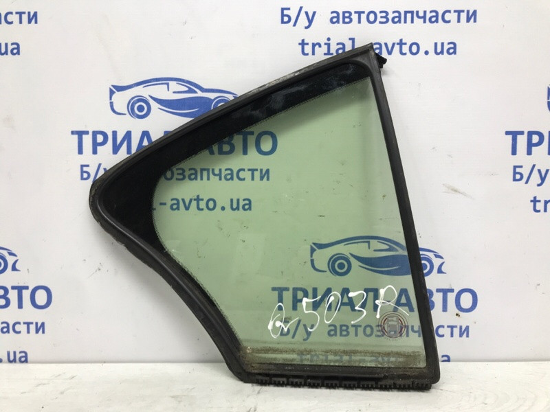 Стекло двери задней правой (форточка) Infiniti Q50 V37 2.2 DIESEL OM651 2013 (б/у) Київ - зображення 1