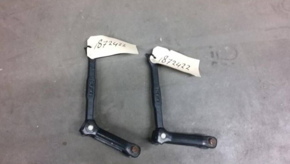 1872422 Рычаг подвески кабины DAF XF 106 Euro 6 Львів - зображення 1