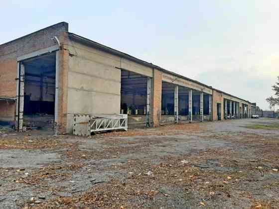 Продам. Промислову базу 13 670 м.кв. на 1,6 Га. 12-й квартал Дніпро