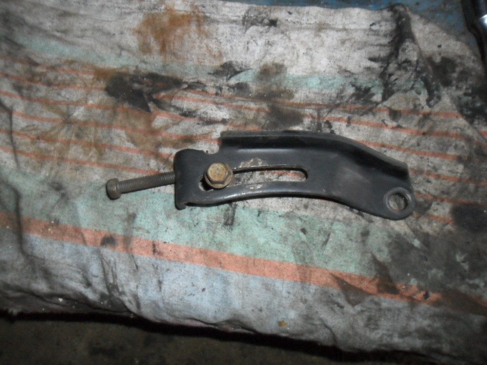 Mazda FS0518361D, Кронштейн генератора Мазда Премасі, FP, FS, ориг Вінниця - зображення 1